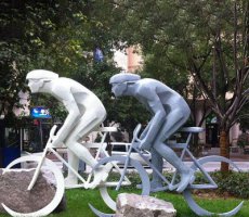 公园不锈钢骑自行车摆件雕塑
