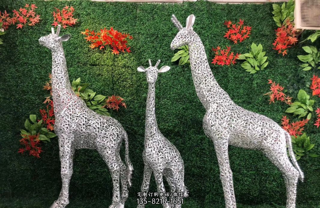 公园不锈钢抽象长颈鹿雕塑