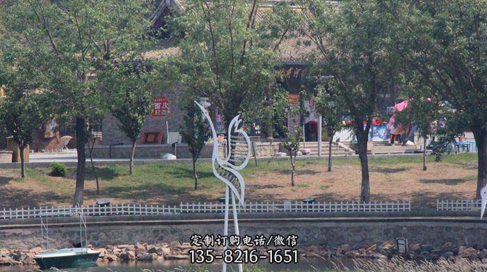 公园不锈钢抽象动物仙鹤雕塑