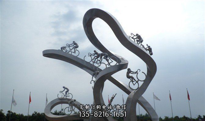 广场不锈钢骑自行车人物雕塑