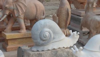 蜗牛石雕-玻璃钢蜗牛雕塑