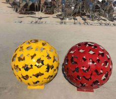 公园不锈钢镂空球摆件雕塑