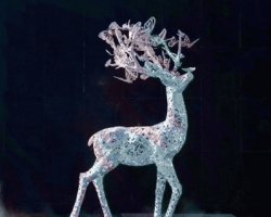 不锈钢镂空鹿摆件雕塑
