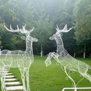 公园不锈钢发光镂空鹿雕塑