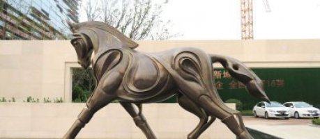 马动物铜雕塑-抽象华尔街牛大型玻璃钢块面动物雕塑