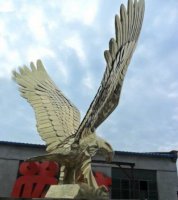 不锈钢展翅的雄鹰动物广场景观雕塑
