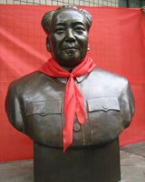 毛主席铜雕像-主席纪念堂前的雕塑