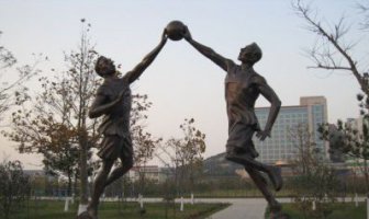 打篮球人物铜雕