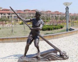 男子划船铜雕塑