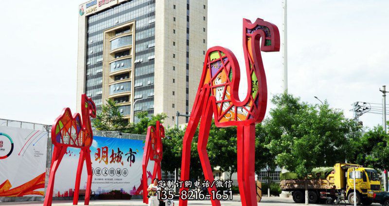 公園不銹鋼抽象駱駝動物雕塑