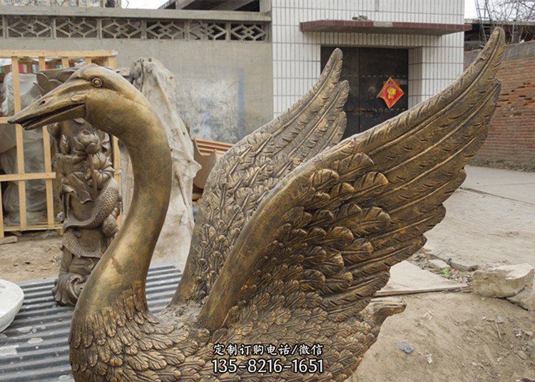 天鹅黄铜动物铜雕