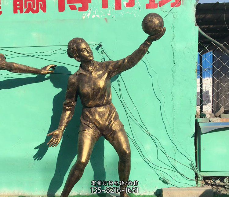 广场铜雕打排球学生人物雕塑