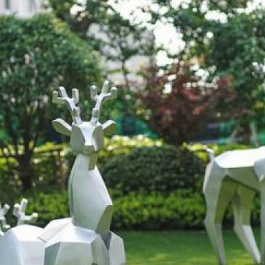 不锈钢小鹿抽象动物雕塑