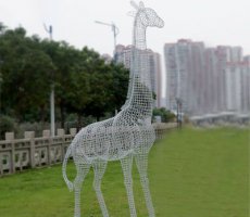 不锈钢城市长颈鹿雕塑