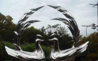 不锈钢抽象孔雀公园动物雕塑