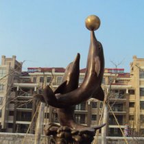 铜雕海豚雕塑-海豚玻璃钢城市景观雕塑-城市街道绿地装饰动物摆件