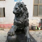 西方狮子雕塑