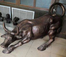 风水办公牛铜雕塑