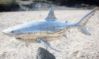 不锈钢海洋公园鲨鱼动物雕塑