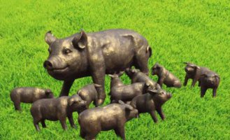 不锈钢小猪公园动物雕塑