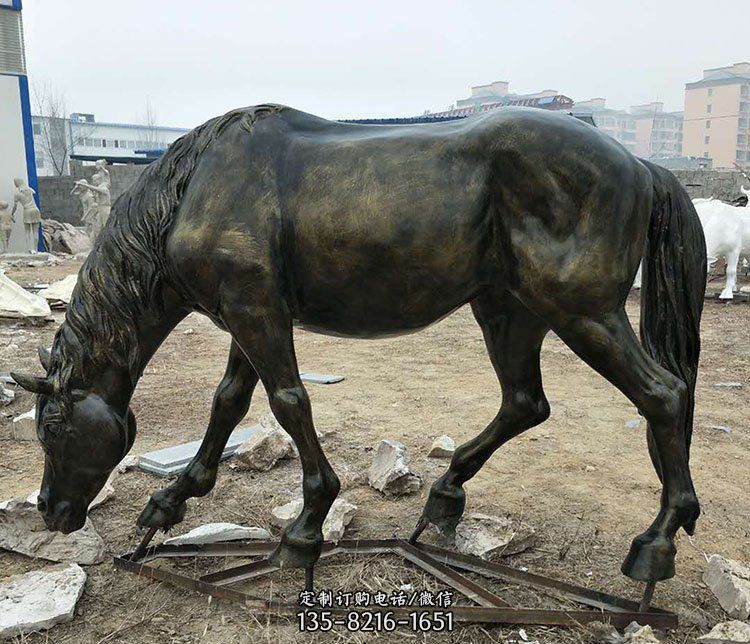 低頭馬公園玻璃鋼仿銅動物雕塑