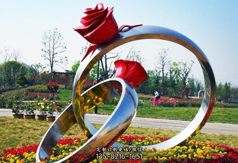 不锈钢公园玫瑰花戒指雕塑