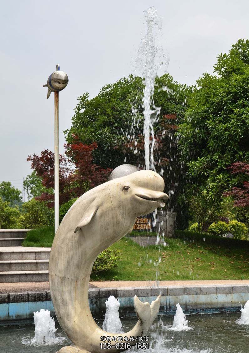 不锈钢公园喷水鲸鱼