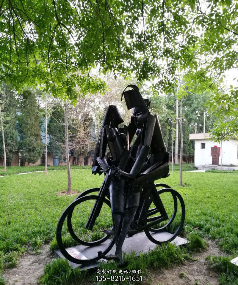 不锈钢抽象骑自行车的情侣人物雕塑