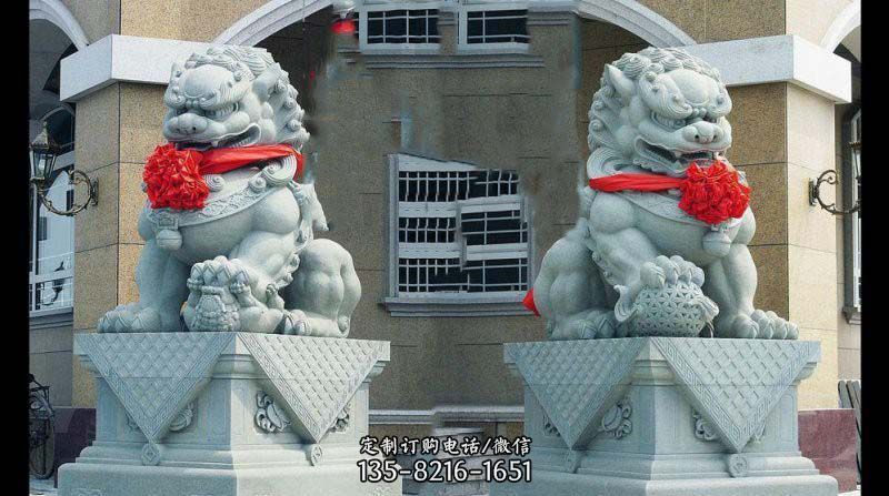 门口北京狮石雕