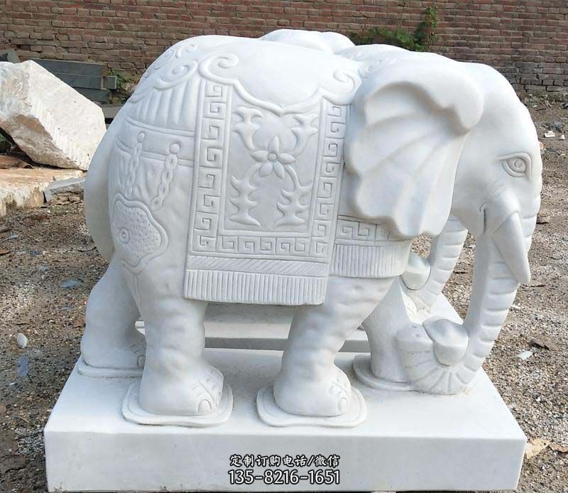 汉白玉卷鼻大象雕塑图片