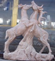 两只鹿石雕-三国演义雕塑一位家喻户晓的人物