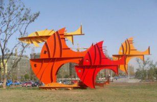 不锈钢抽象鱼广场雕塑