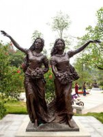 公园现代女人人物铜雕
