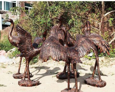 公园动物仙鹤铜雕