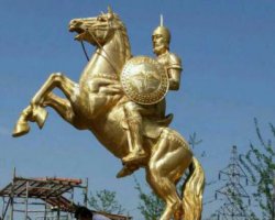 古罗马战士骑马铜雕