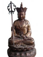 立式和坐式的漆金彩绘地藏王菩萨雕像