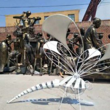 公园不锈钢镂空蜻蜓雕塑
