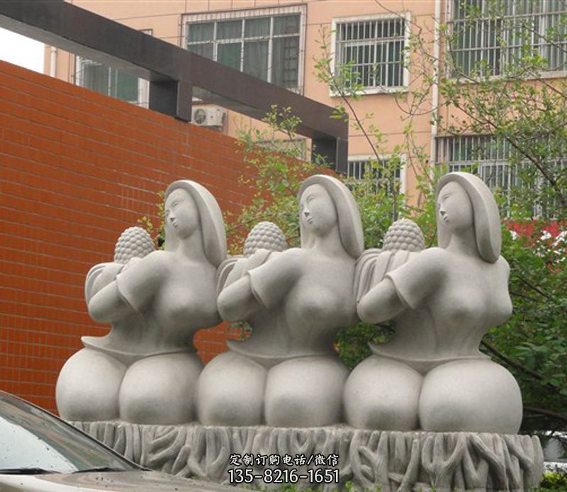 抽象三个女人石雕图片