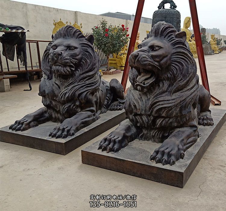 大型铸铜狮子雕塑