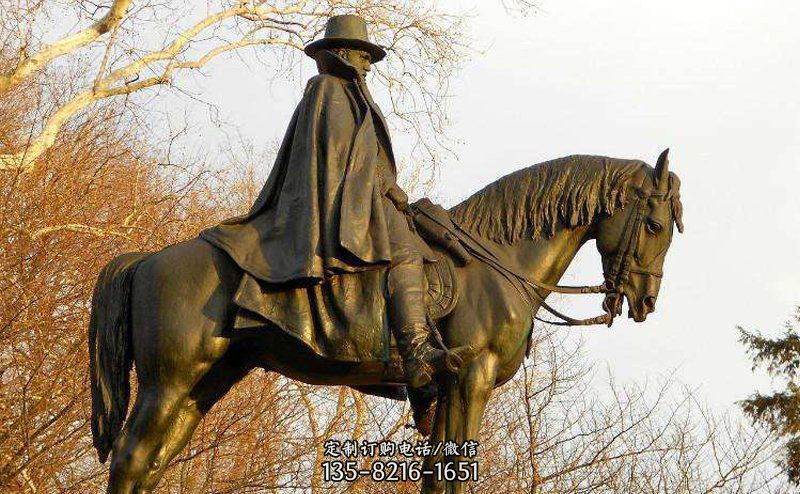 骑马的西方人物铜雕
