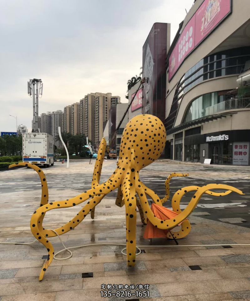 不锈钢城市章鱼造型雕塑