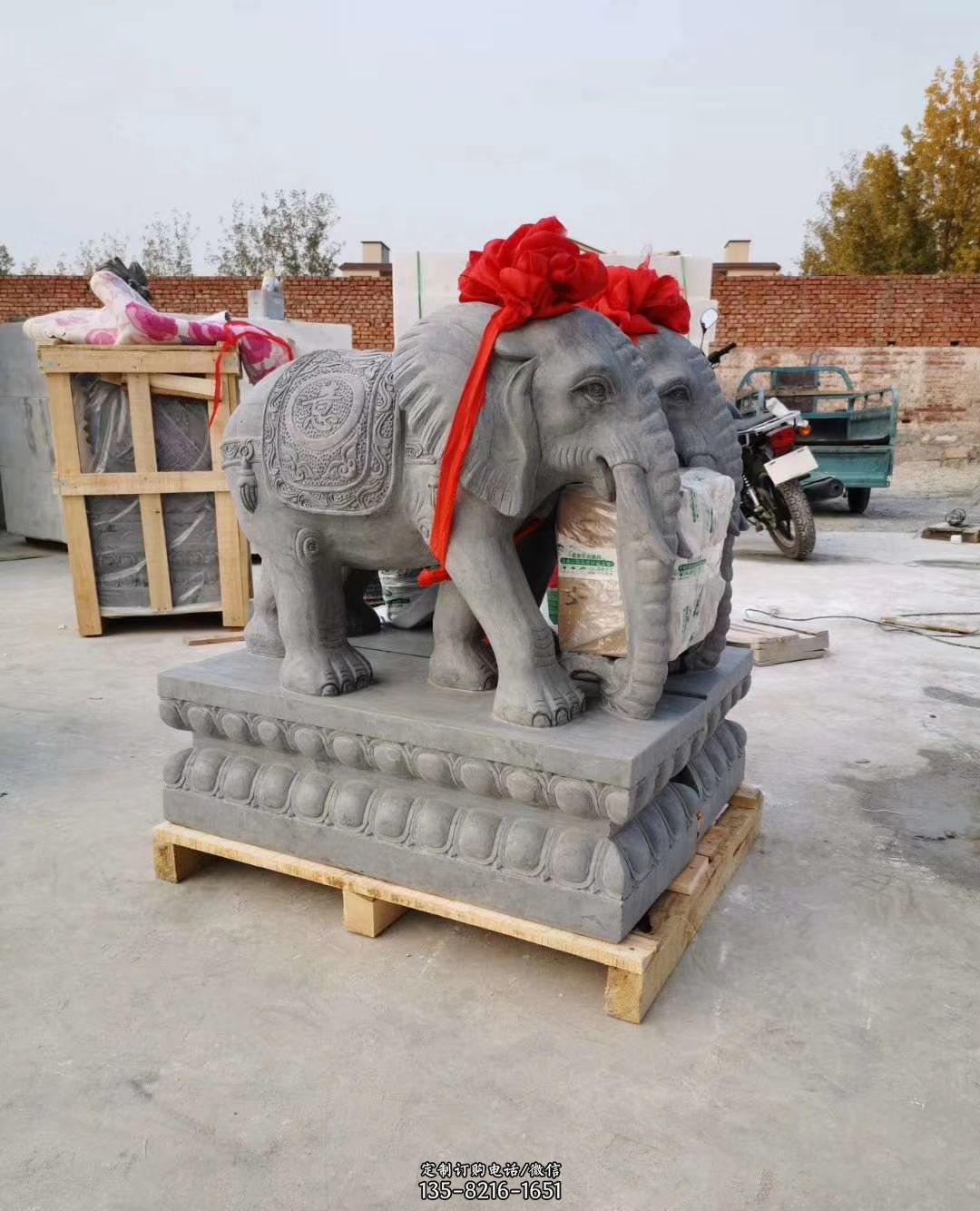 大理石招财大象雕塑