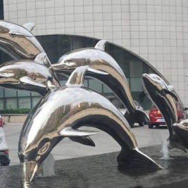 不锈钢广场镜面海豚雕塑