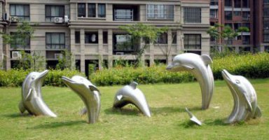 不锈钢海豚小区雕塑