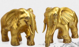 金色大象铜雕-雕塑木的大象
