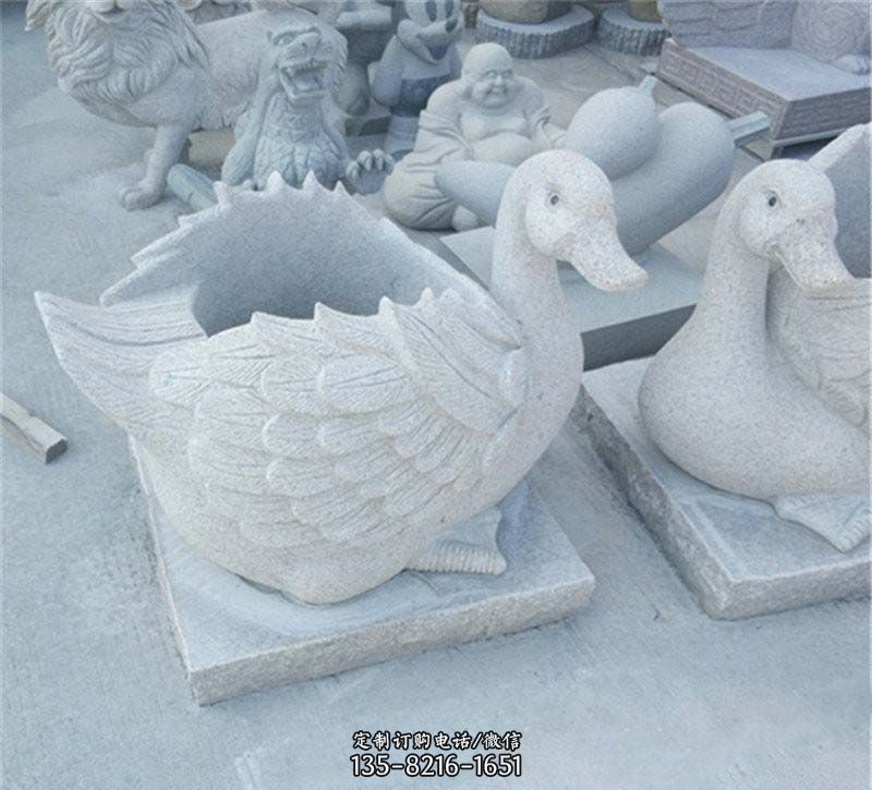 鸭子造型花盆石雕图片