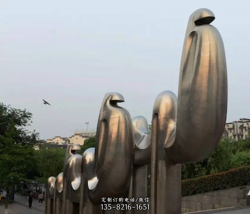 不锈钢广场抽象骆驼雕塑