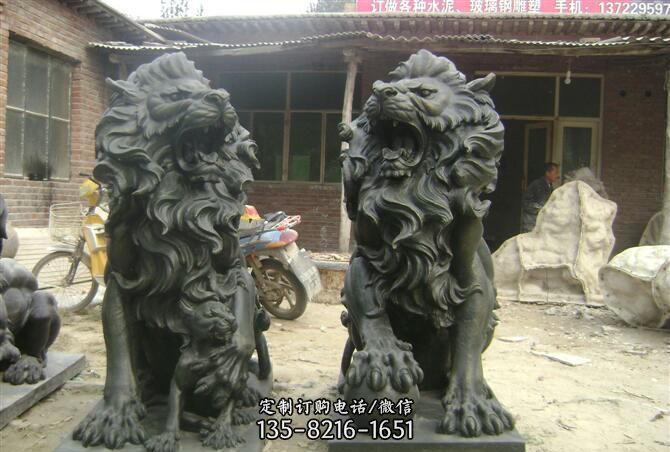 故宫狮子铜雕