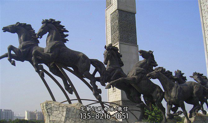 八马奔腾广场景观铜雕