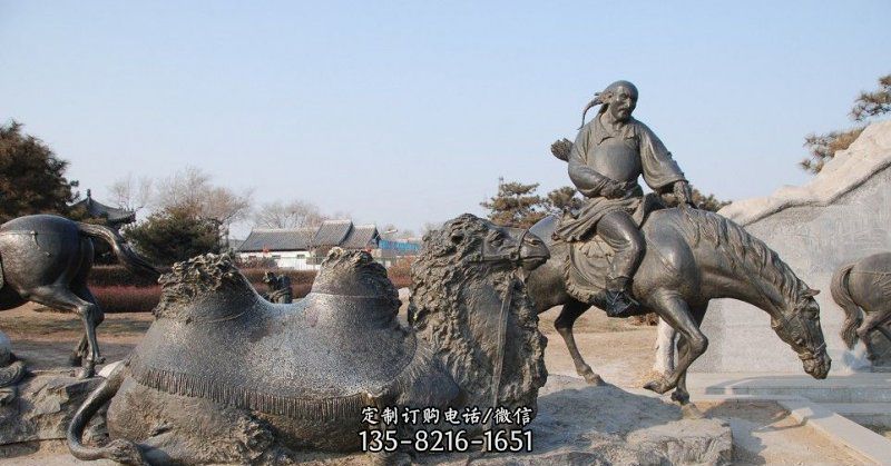 公园骑马的古代少数民族人物小品铜雕